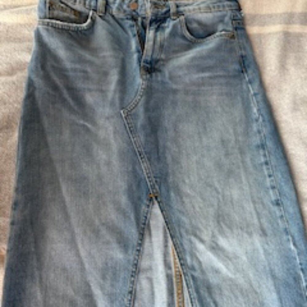 Trendy long jean skirt